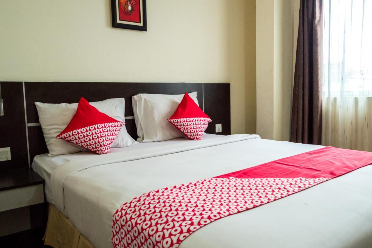Collection O 625 Hotel Golden Gate Batam Exterior foto